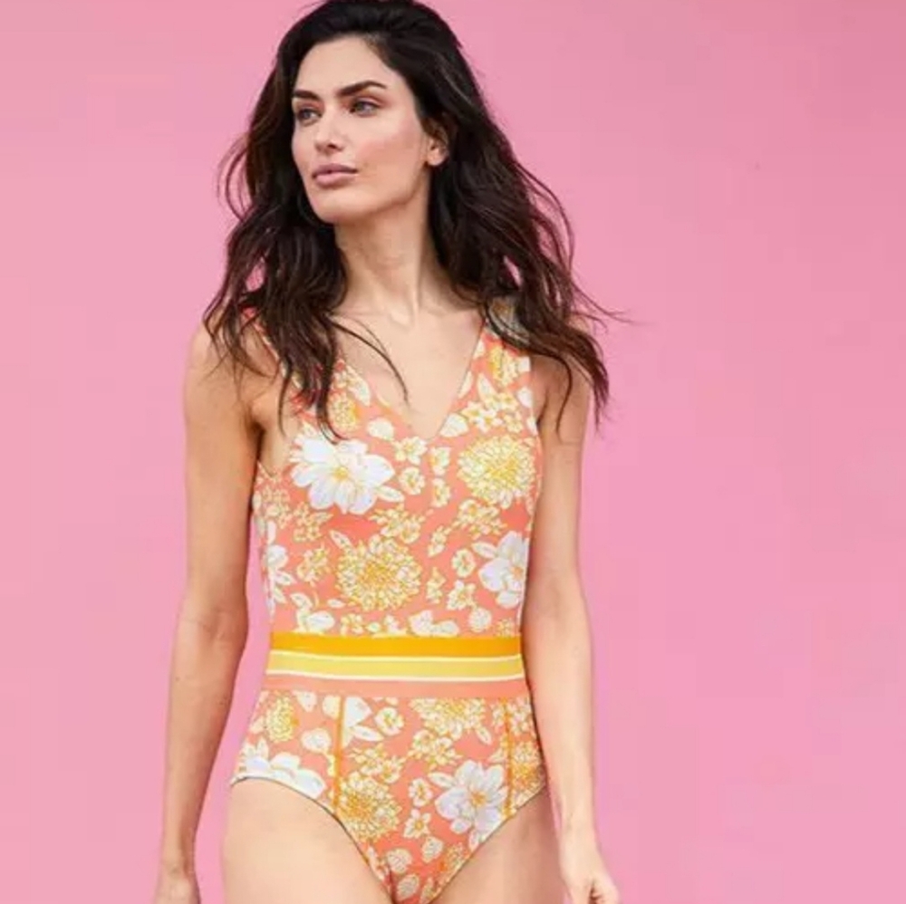 NWOT Malida Jane Dream Catcher So Peachy Floral Swimsuit Size Lg Padded Top
